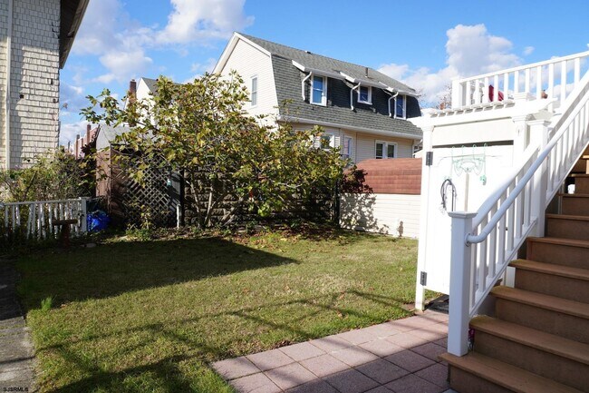 Building Photo - 4703 Ventnor Ave