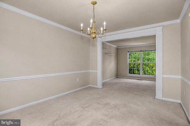 Building Photo - 14126 Rockinghorse Dr