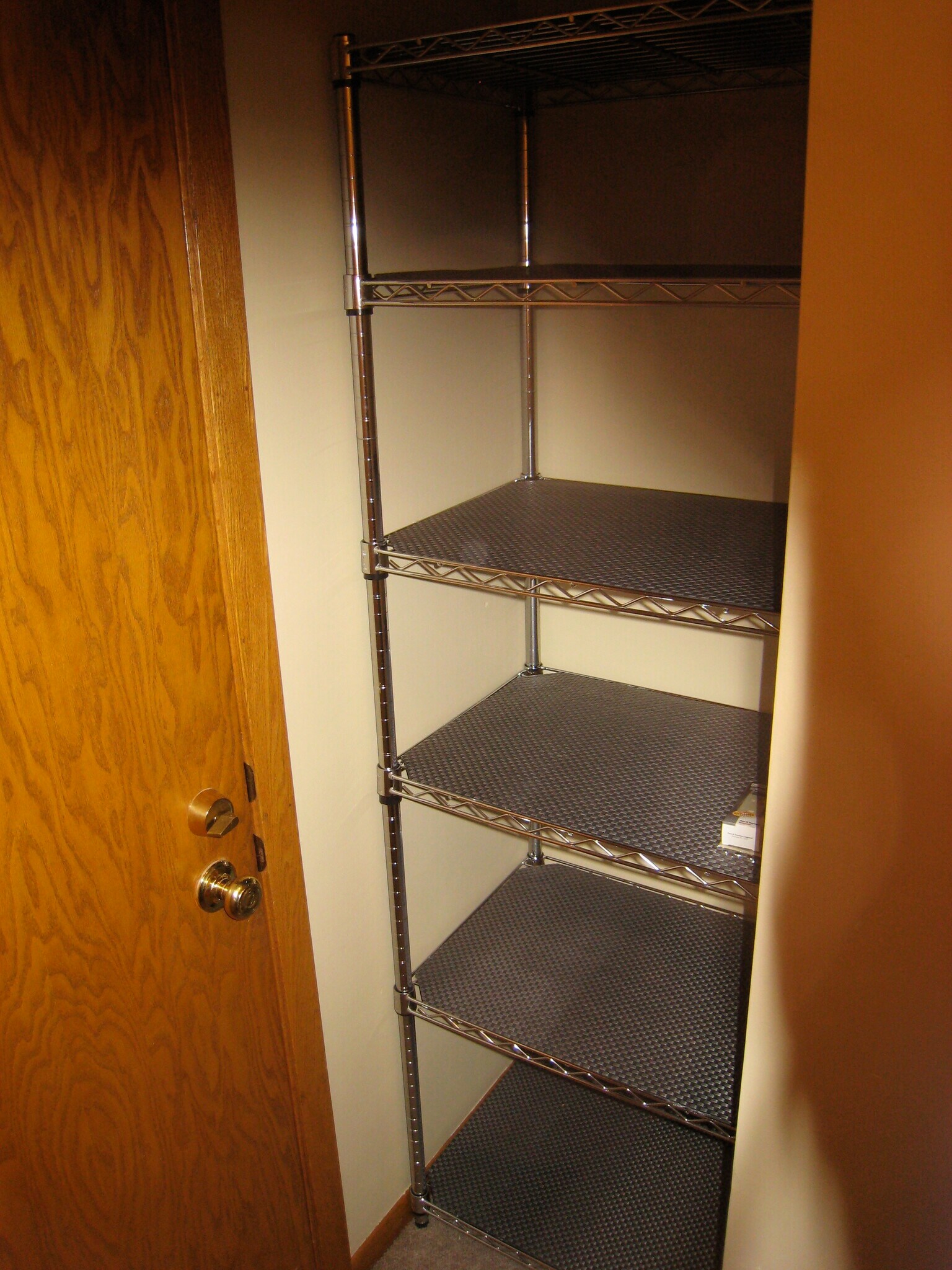 Entry Storage - 314 3rd Ave SE
