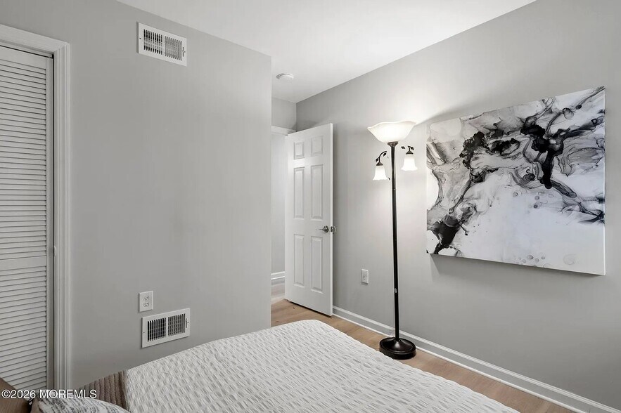 Building Photo - 225 Webster Ave