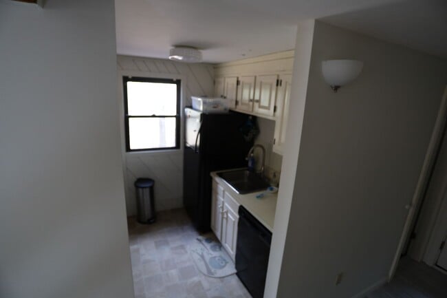 Building Photo - Seasonal 6 Month Lease Available | $1,700.00/ month home in Campton, NH!