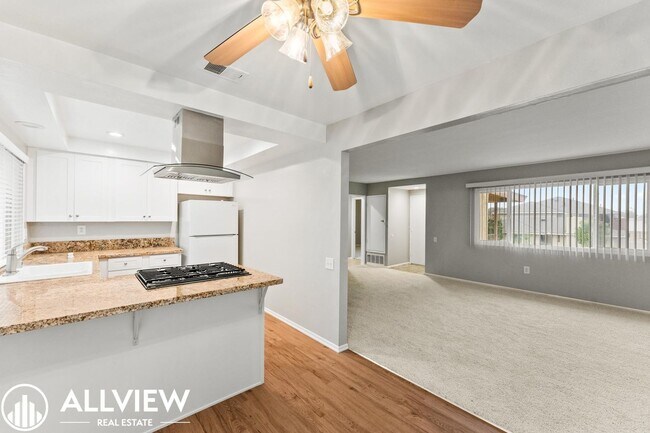 Building Photo - 16781 Bardon Ln