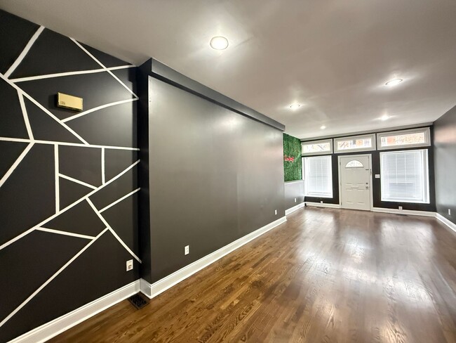 Building Photo - Renovated 1BR in Federal Hill + $500 Move-In Credit