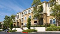 Building Photo - Bella Vista At Warner Ridge