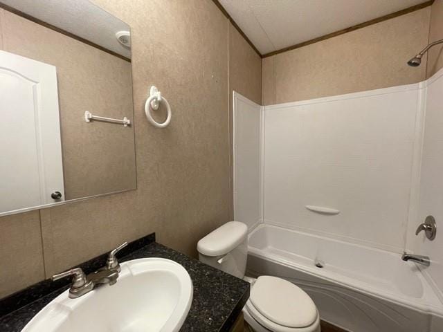 Building Photo - 310 Jones Cir