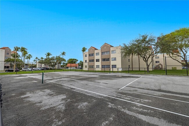 Building Photo - 6135 NW 186th St