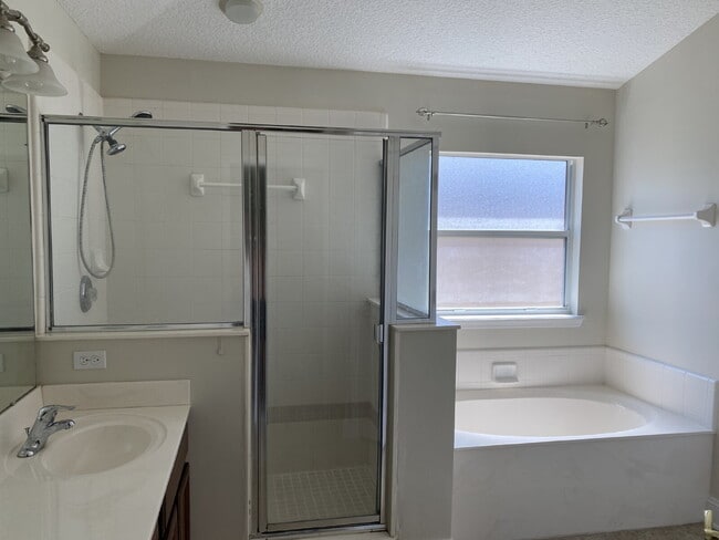 Building Photo - 9533 Maidstone Mill Dr W