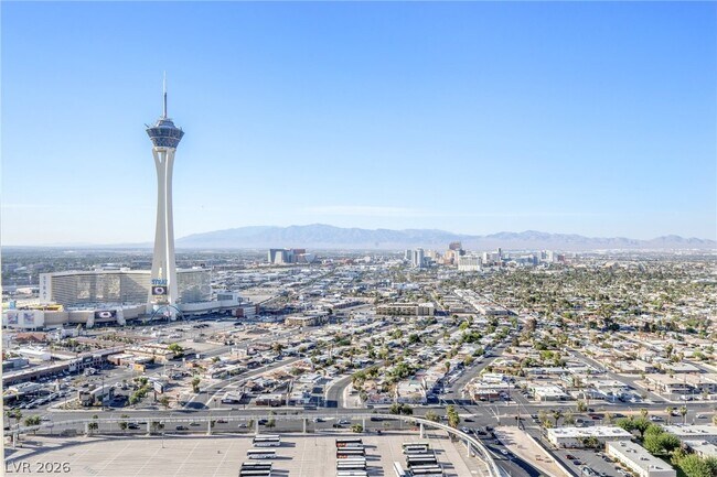 Building Photo - 322 Karen Ave