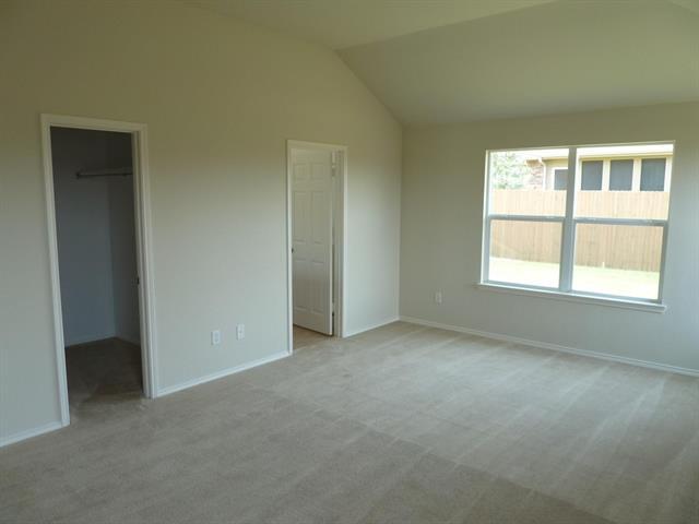 Building Photo - 1917 Grand Fairway Dr