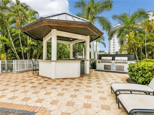 Building Photo - 400 Flagship Dr