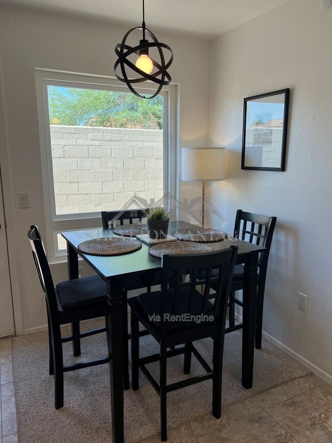 Building Photo - 3402 W Frankfurt Dr