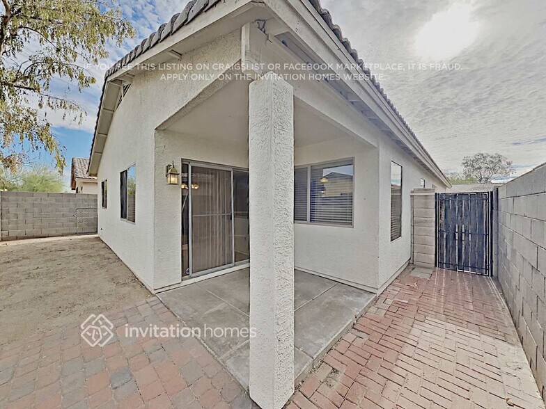 Building Photo - 56 W Ingram St