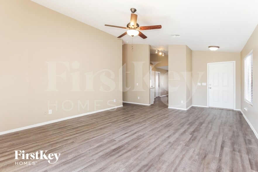 Building Photo - 14133 W Two Guns Trail