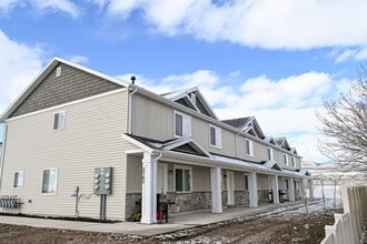 Building Photo - 2814 W 450 N