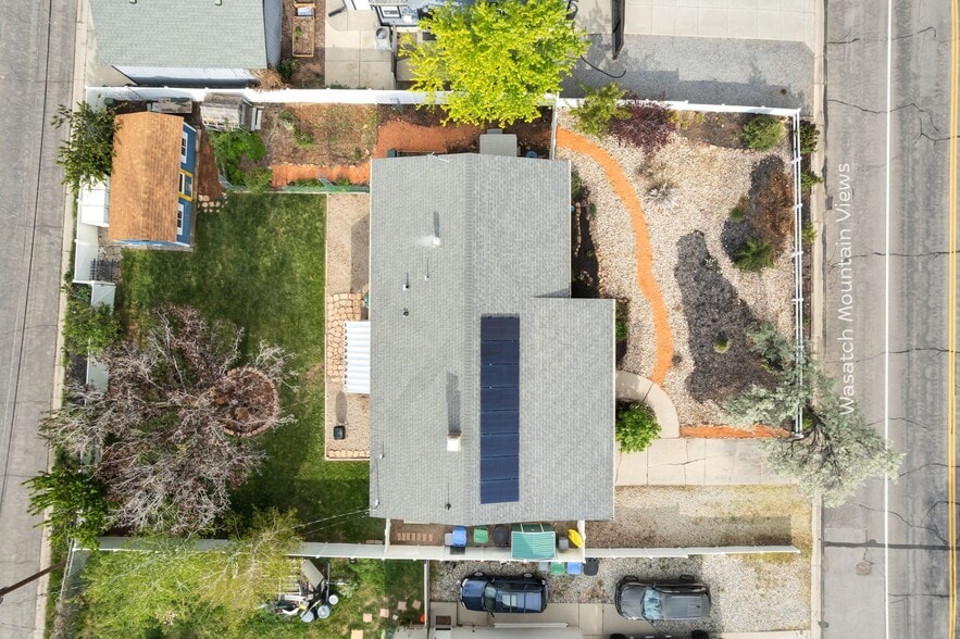 Building Photo - 3135 E Louise Ave