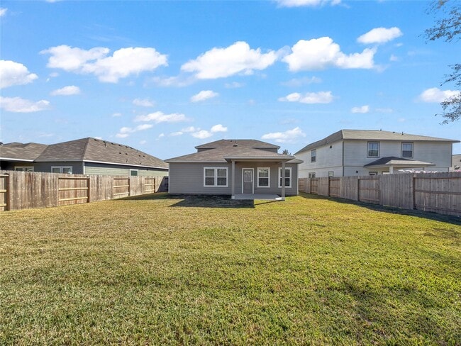 Building Photo - 436 Shoreview Dr