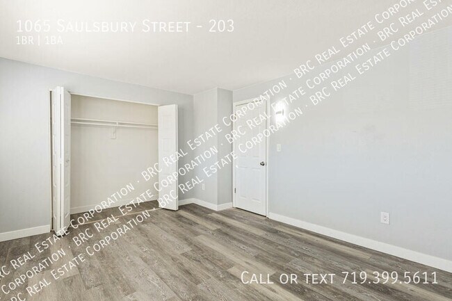 Building Photo - 1065 Saulsbury St