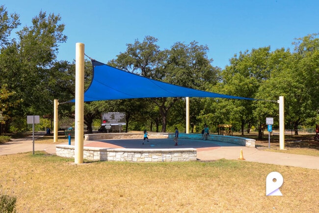 Building Photo - 1714 Patton Ln