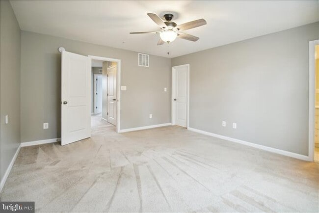 Building Photo - 23123 Azalea Ln