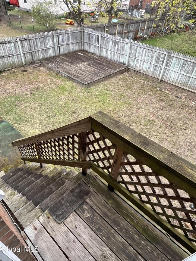 Building Photo - 4 Bayberry Dr