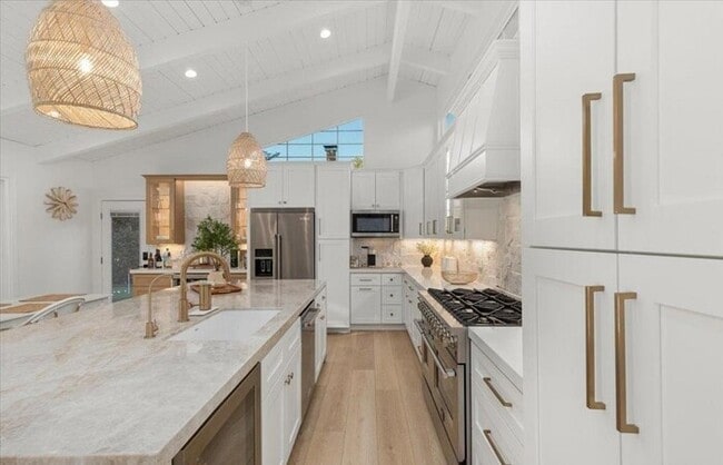 Building Photo - Luxury Single-Level Home for Rent in Pauma Valley Country Club with Golf Course Views