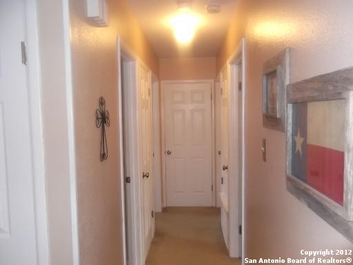 Building Photo - 209 Brenda Dr