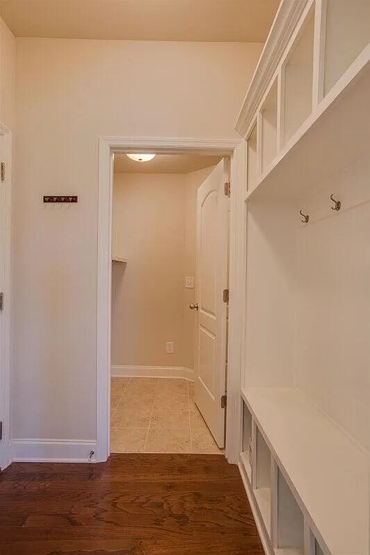 Building Photo - 2531 Tapestry St