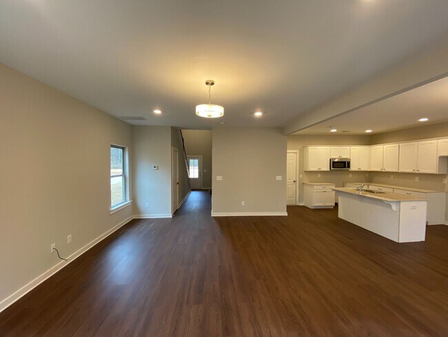 Building Photo - 4 Bedroom Home for Rent in Pinson, AL! Available NOW!