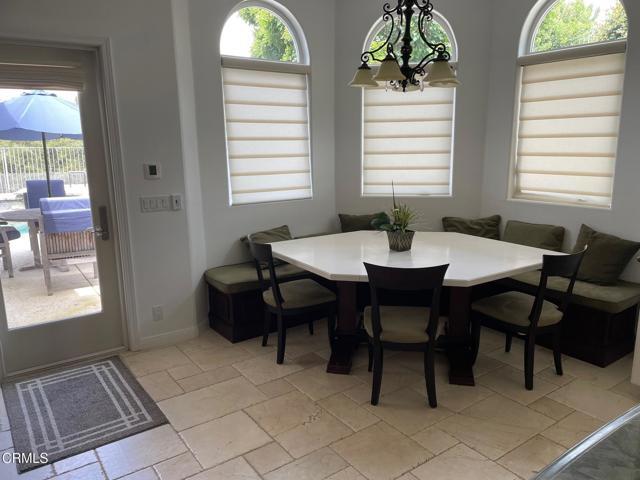 Building Photo - 2109 Valleyfield Ave