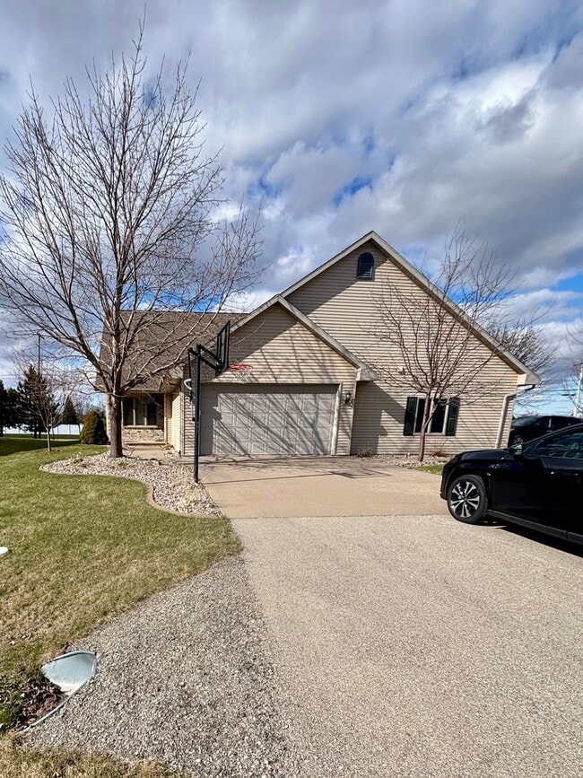 Primary Photo - N9689 Hopfensperger Rd