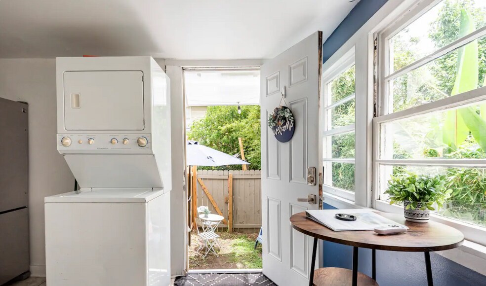 Building Photo - 4506 Walmsley Ave