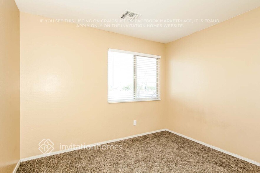 Building Photo - 5170 W Shaw Butte Dr