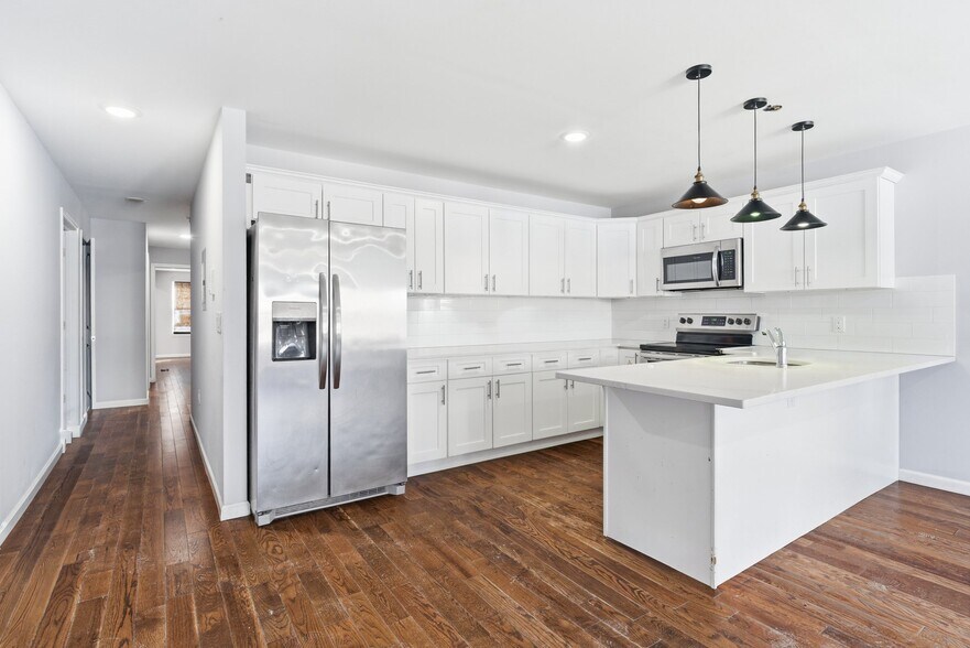 Building Photo - 168 Johnson Ave