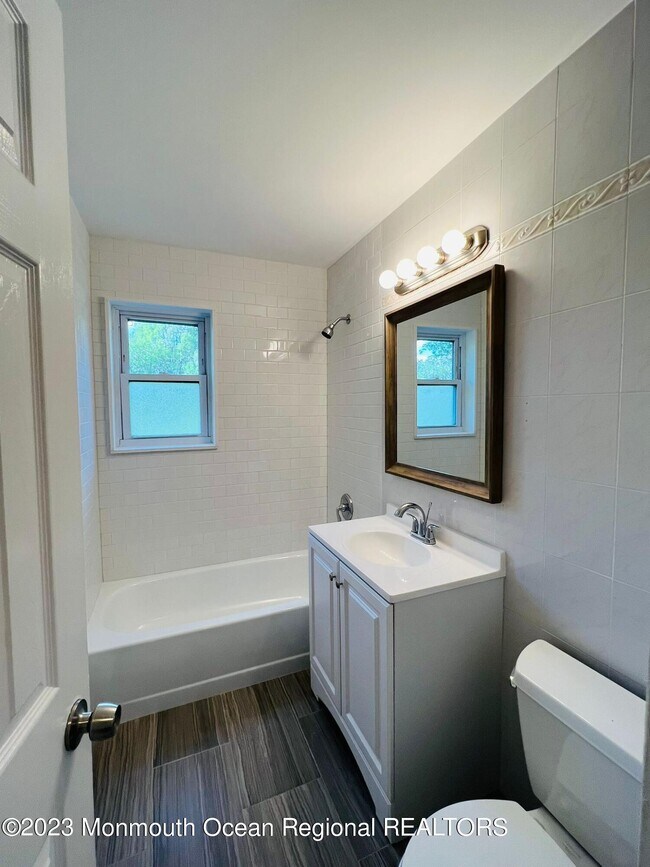 Building Photo - 14 Windsor Terrace