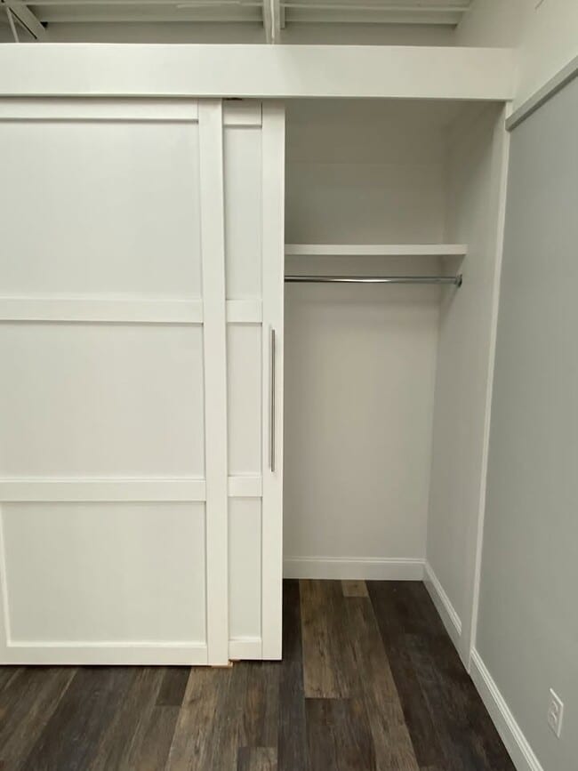 Building Photo - 432 Franklin St