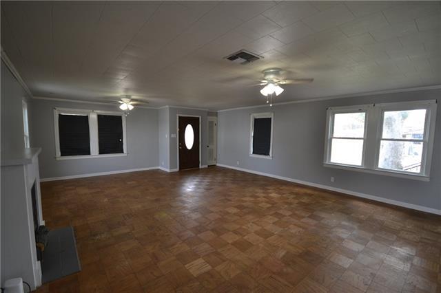 Building Photo - 118 Easy St