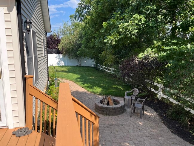 Building Photo - 7335 Bentham Cir NW