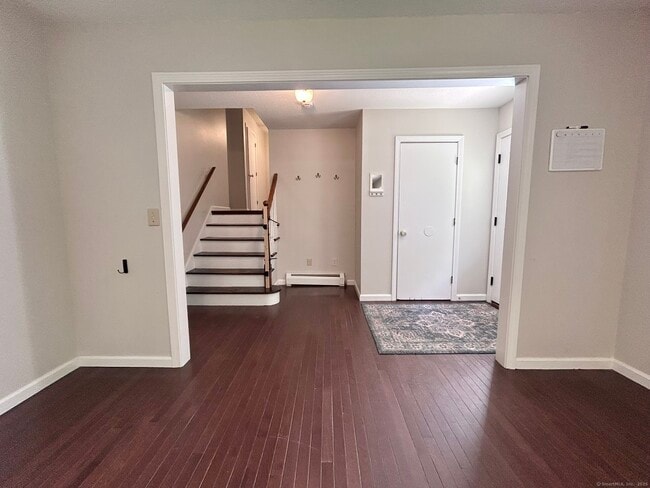 Building Photo - 57 Hill Top Trail