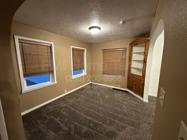 Building Photo - 3435 N Hwy 162