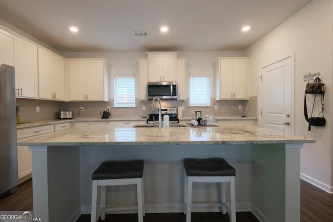 Building Photo - 2798 Morgan Spring Trail