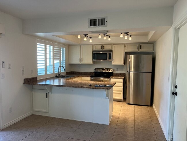 Building Photo - Location Location Location