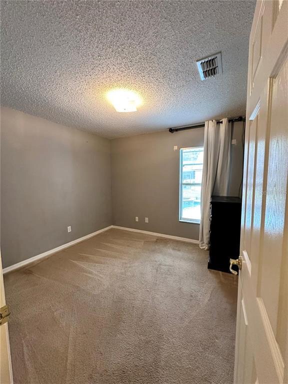 Building Photo - 16016 Blossom Hill Loop