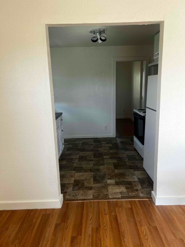 Building Photo - 1228 S 1st St