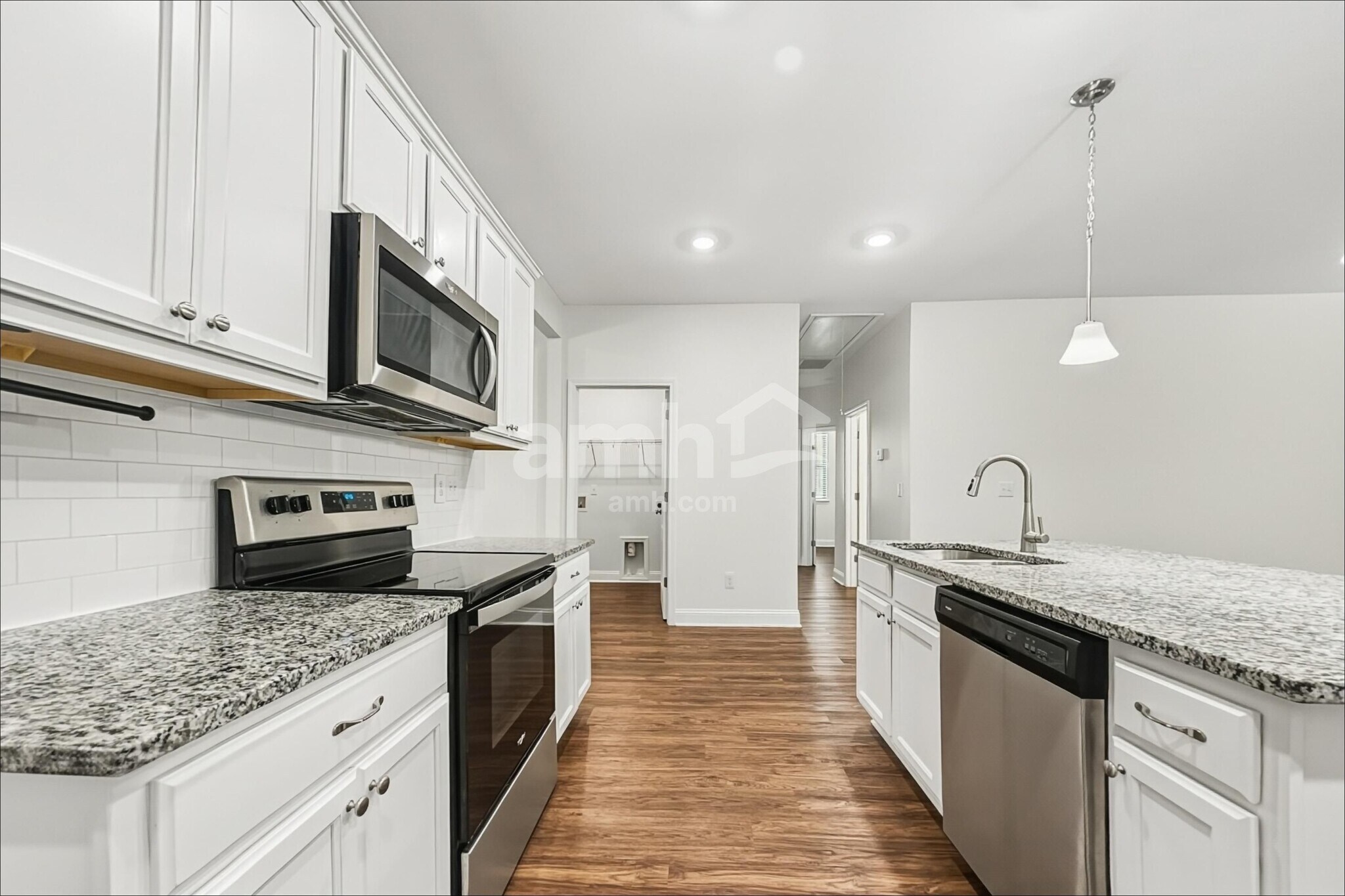 Building Photo - 181 Sweetgum Drive