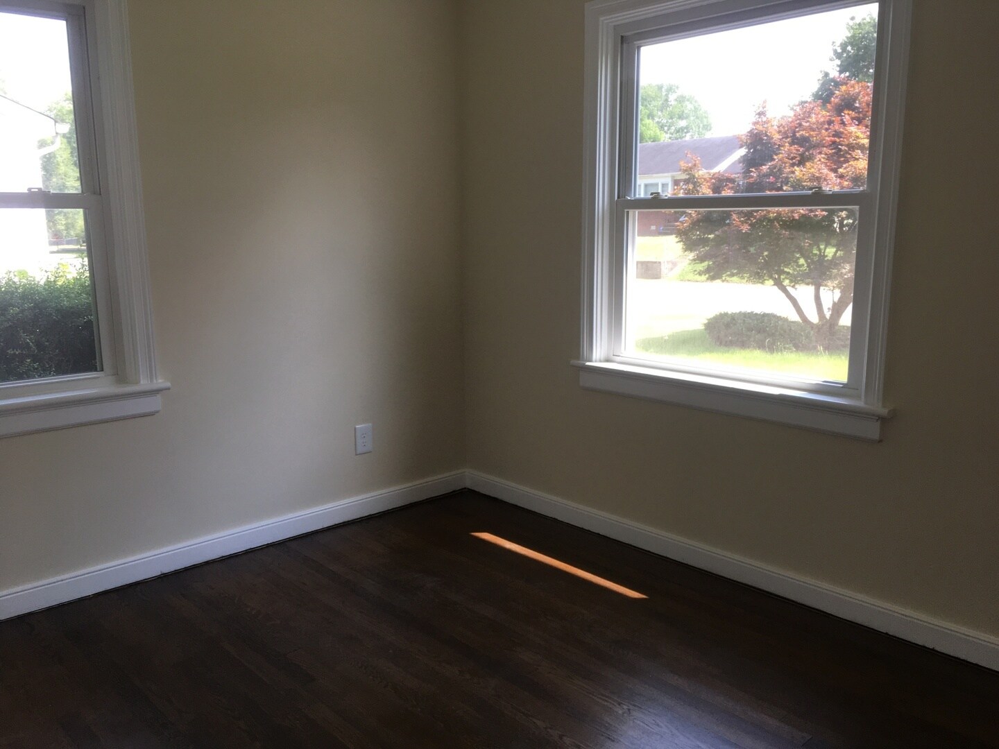 Building Photo - 1806 Parlow Dr