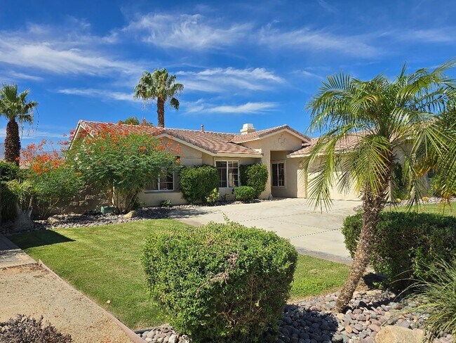 Primary Photo - 45705-45705 Coldbrook Ln