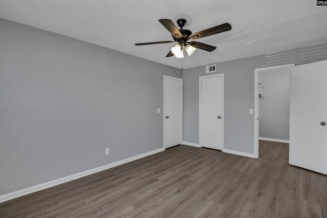 Building Photo - 331 W Main St