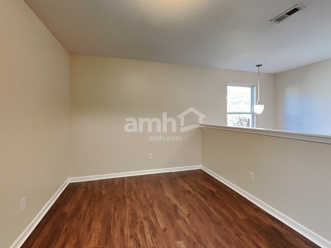 Building Photo - 240 Mott Rd