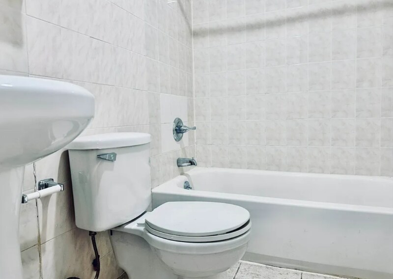 Building Photo - E.3rd E3rd St