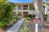 Building Photo - 772 Bird Bay Dr N